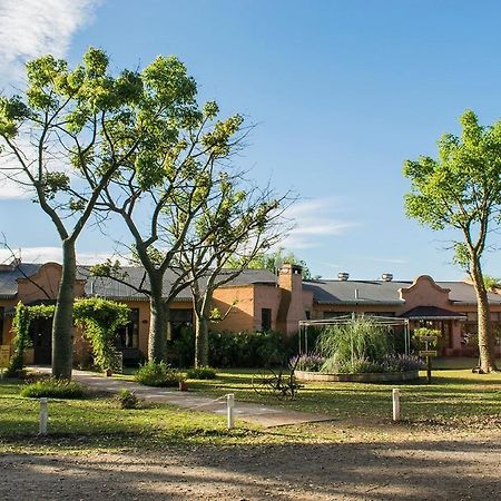 Pampas Del Sur Hotel Y Spa De Campo Cañuelas Kültér fotó
