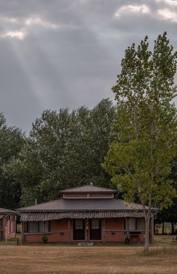 Pampas Del Sur Hotel Y Spa De Campo Cañuelas Kültér fotó